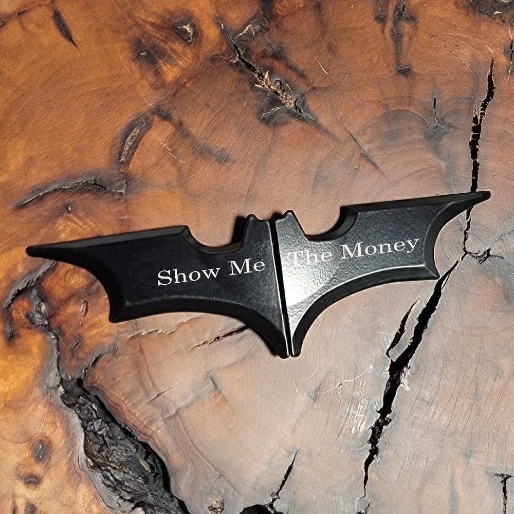Personalized Men's Money Clip Batman Baterang Personalized Money Clip - Picture 2 of 8